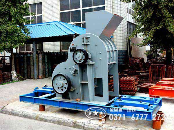 爐渣粉碎機(jī)價(jià)格多少錢？