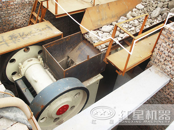 鄂式碎石機報價分析，去哪個廠購買好？
