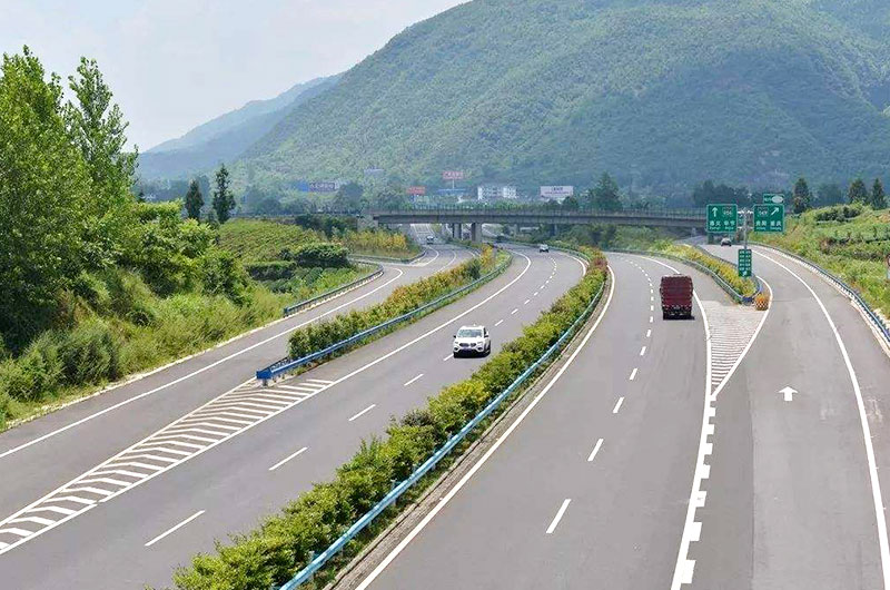公路瀝青用礦粉設(shè)備多少錢一套？
