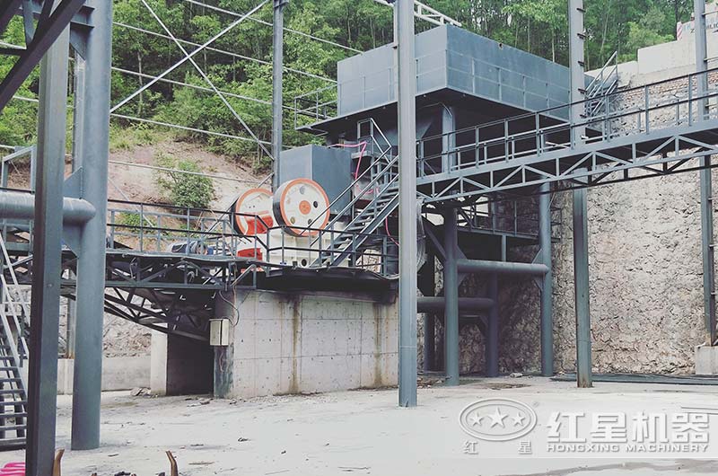 價格5萬元小型碎石機設(shè)備都有哪些？