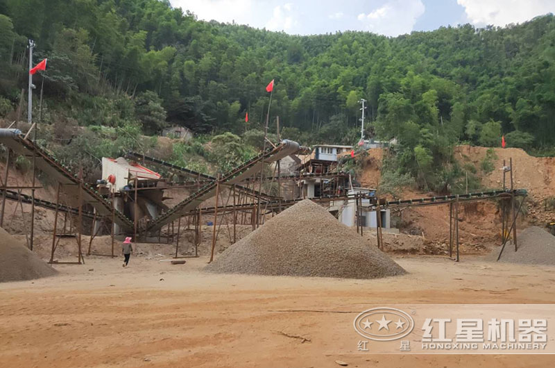 15萬預(yù)算，能買到哪種河卵石及建筑廢料用多功能破碎機(jī)？
